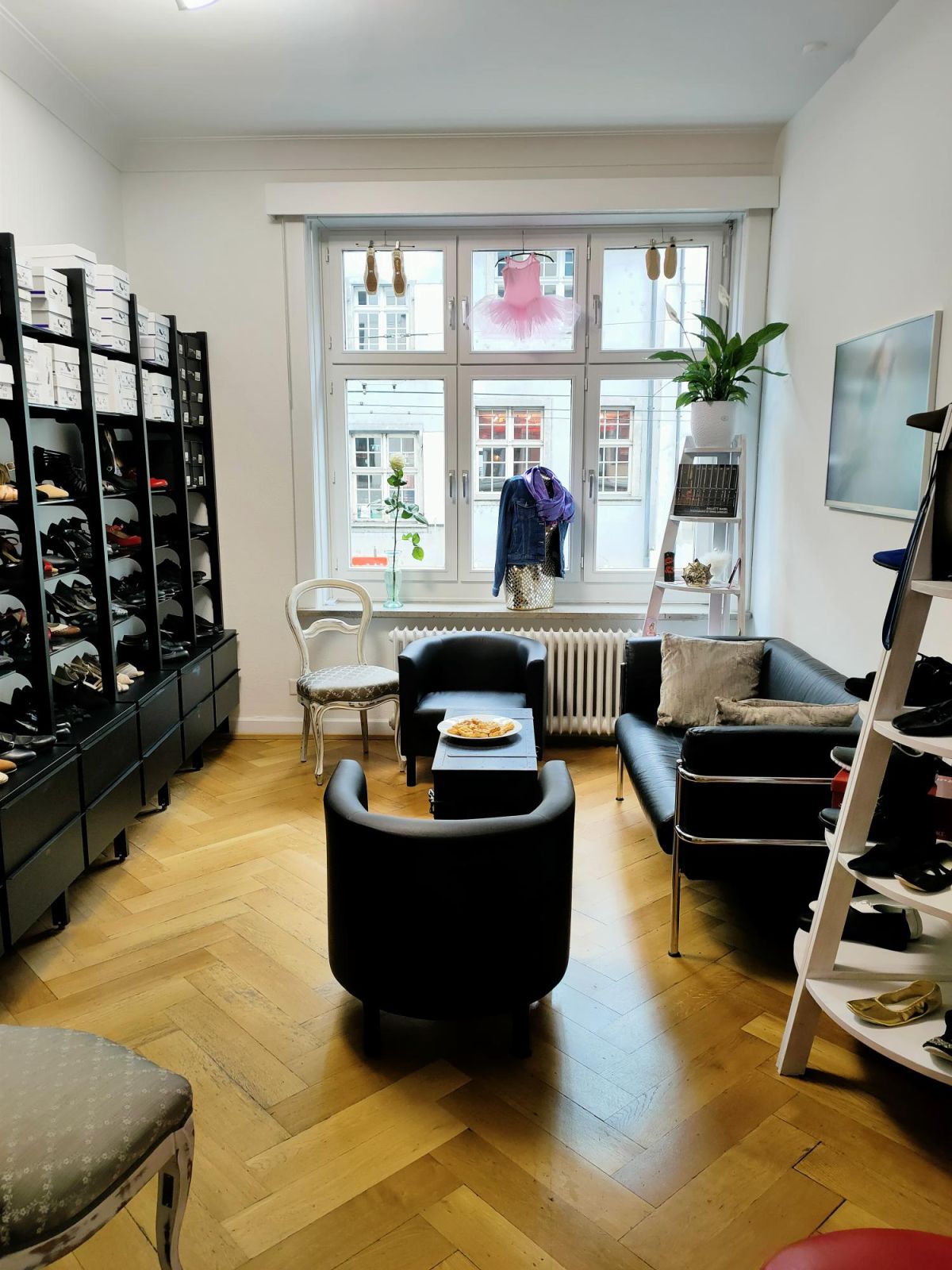 e-con engineering AG Background