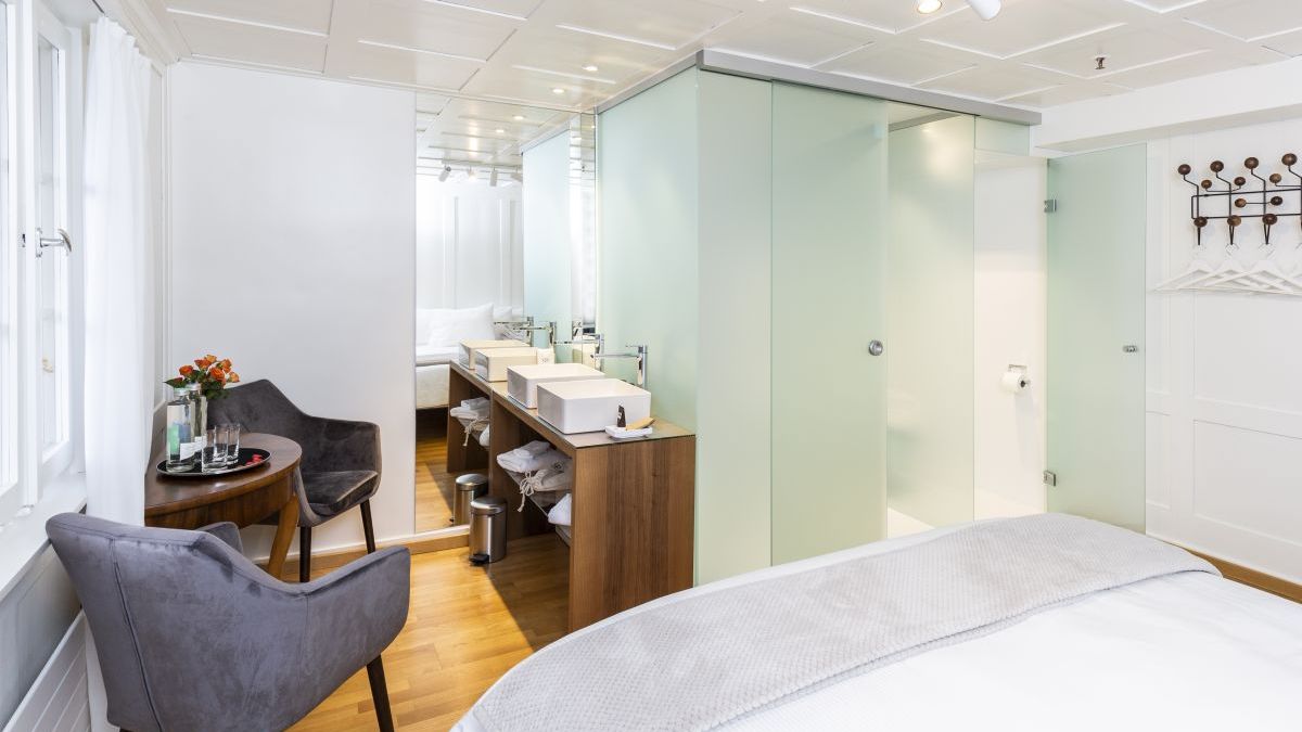 Badezimmerverglasung