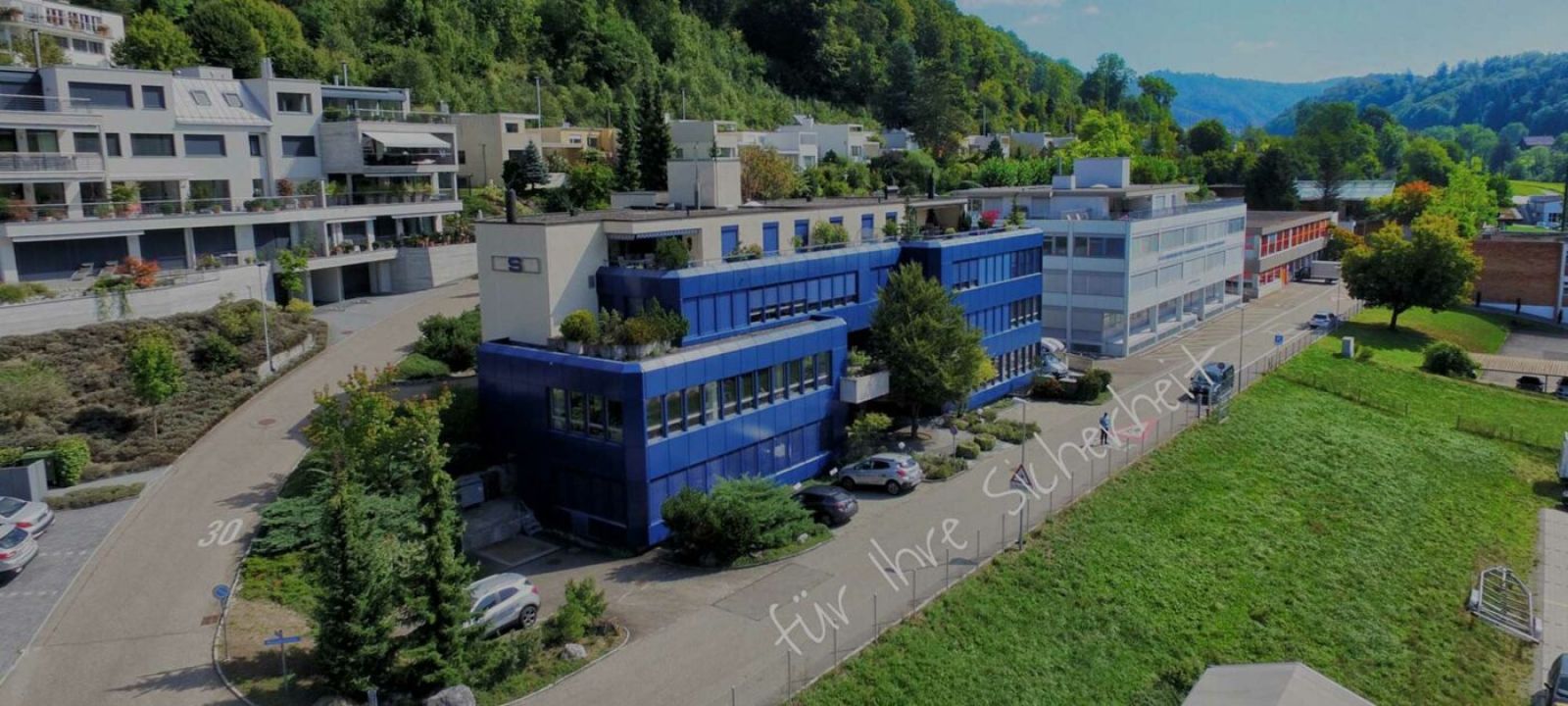 Sahli Sicherheits AG Background