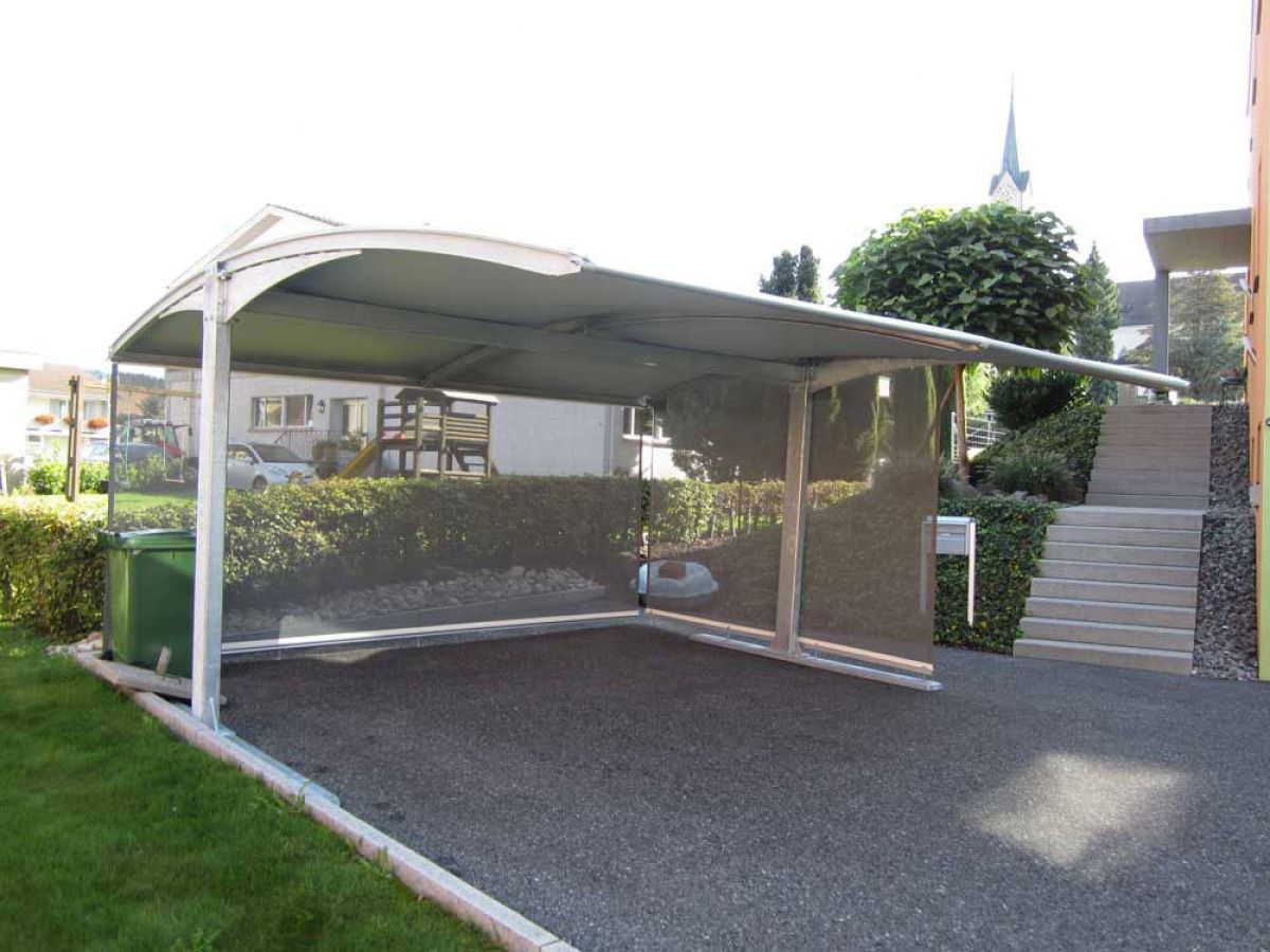 Bieri Zweier-Carport mit Windschutz