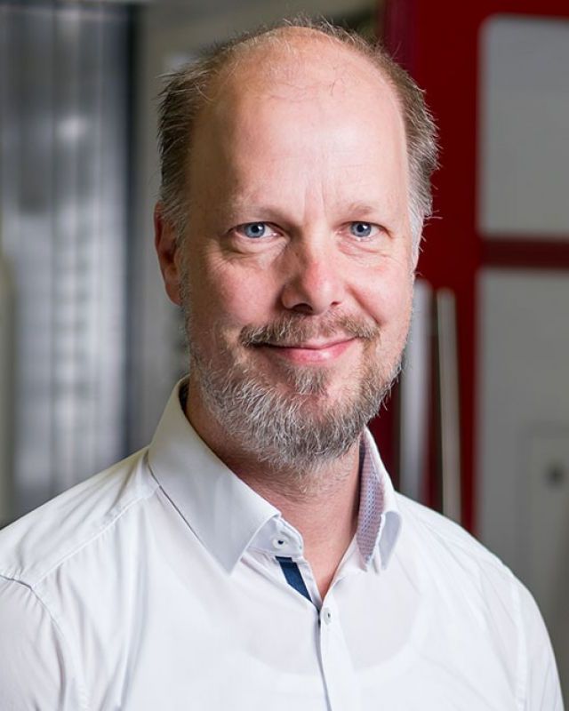 Mike Kreuzer - Newemag AG