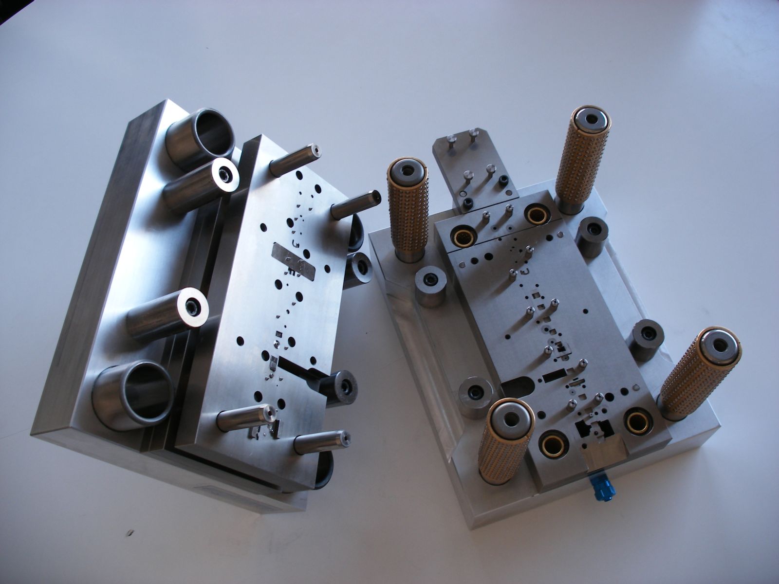 Ryf Werkzeugbau GmbH - WAISCH