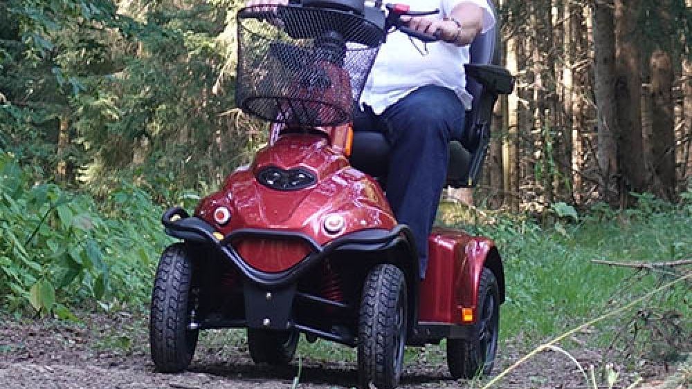 Elektromobil, Seniorenmobil, Elektroroller, Mobilityscooter, Kabinenmobil, Kabinenscooter, Seniorenfahrzeug, Rollator, bleib-mobil GmbH, Verkauf Kanton BERN und BERNER OBERLAND, FREIBURG, SOLOTHURN, BIEL, SEELAND. Unabhängiger Händler und Service!