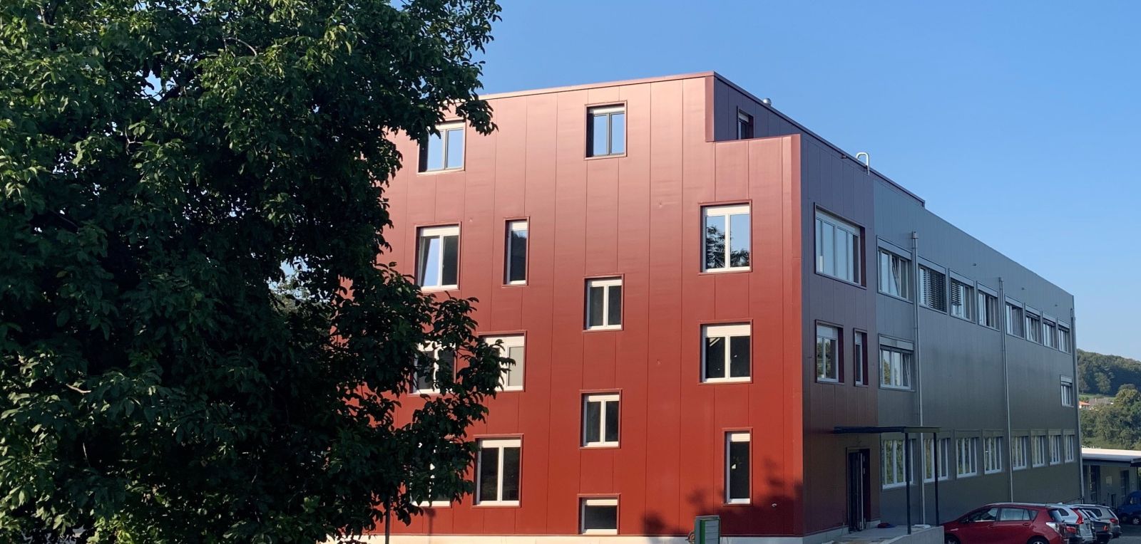 iTec Swiss AG Background