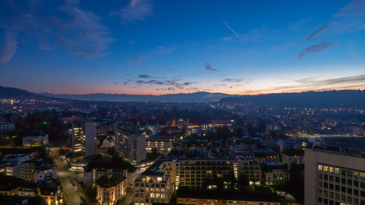 Drohnenaufnahmen Schweiz und Immobilienfotograf Zürich
