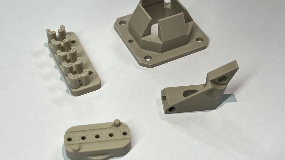 PEEK (Sensorik / Maschinenbau)