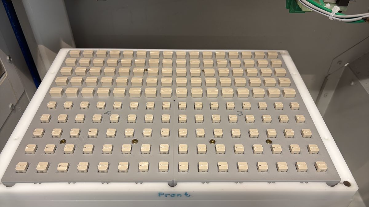 Rückseitenbearbeitung automatisiert