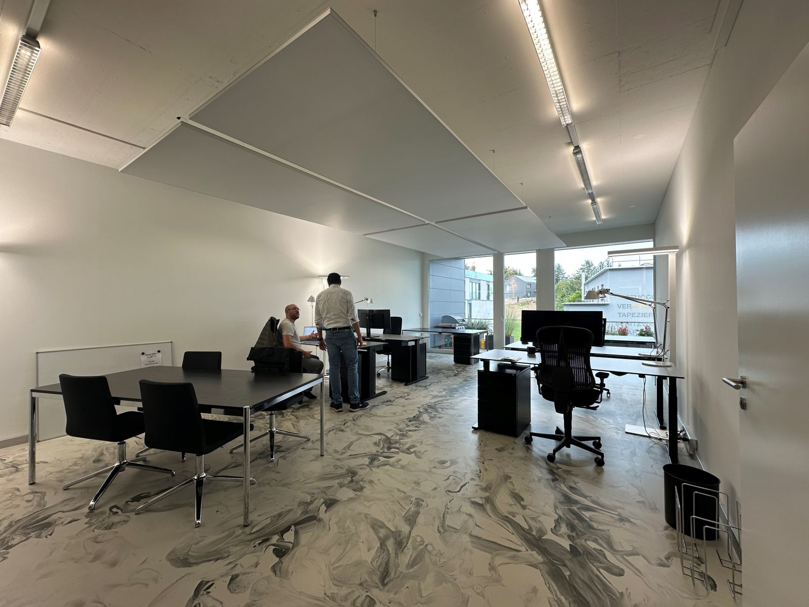 Sponti-Office Background