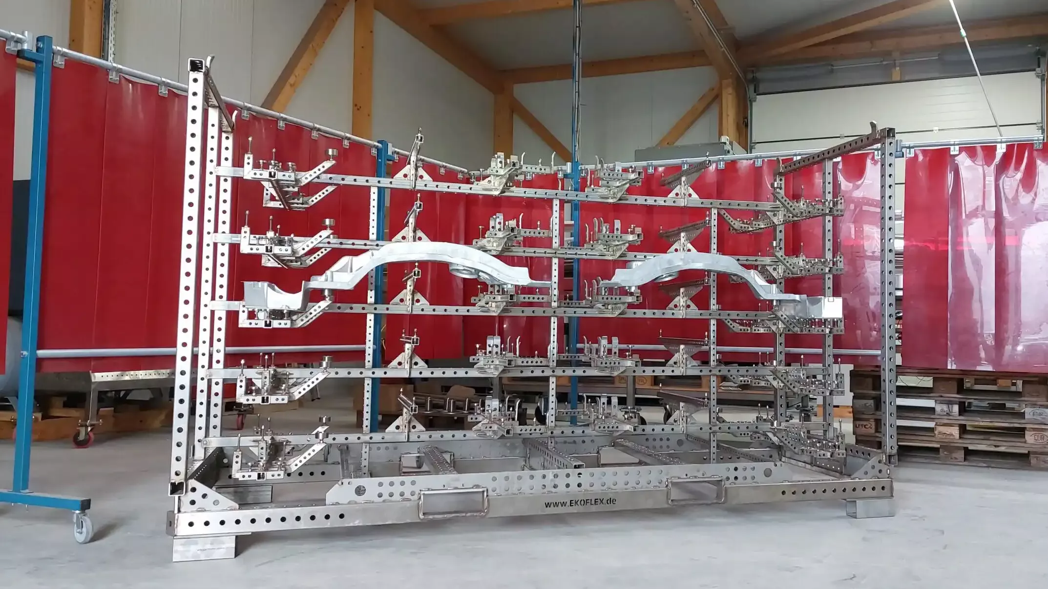 Optimierung von Chargiergestellen für die Automobilindustrie - WAiSCH