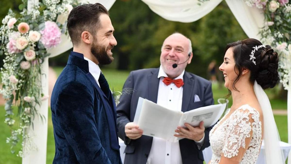 Freie Trauung mit Trauredner Jan Euskirchen (Liebe Hoch2 Weddings) - WAiSCH