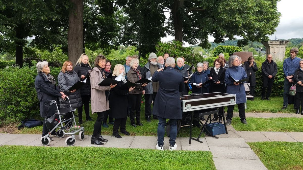 Freie Abdankung mit Empathie – Der Trauerengel in Safenwil - WAiSCH