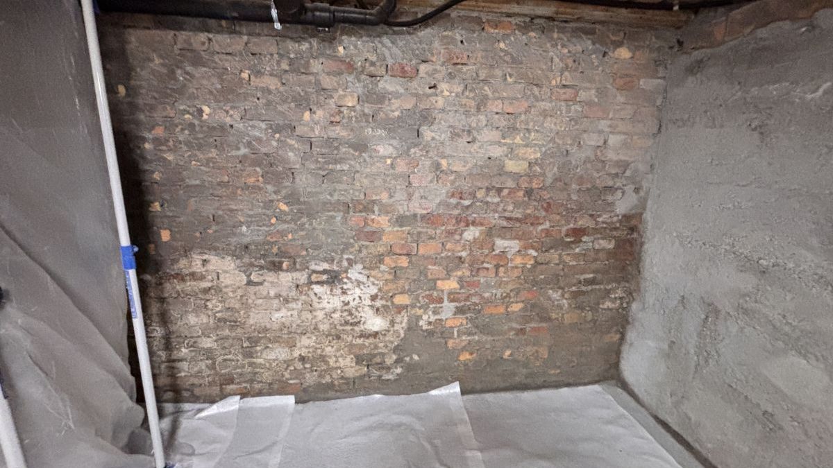 ISOKRISTALL‑Innenabdichtung: WTA‑zertifiziertes Verfahren für dauerhaften Schutz innen – ohne Aushub - WAiSCH