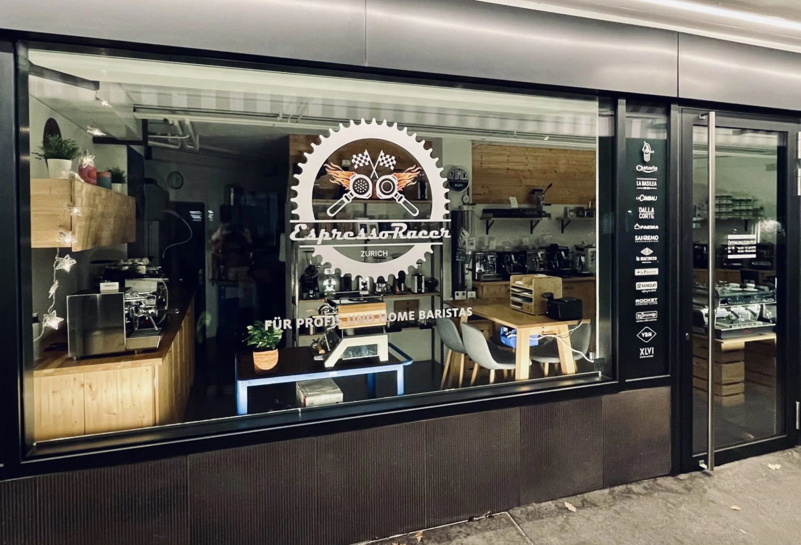 Espresso Racer Coffee Store GmbH - WAiSCH