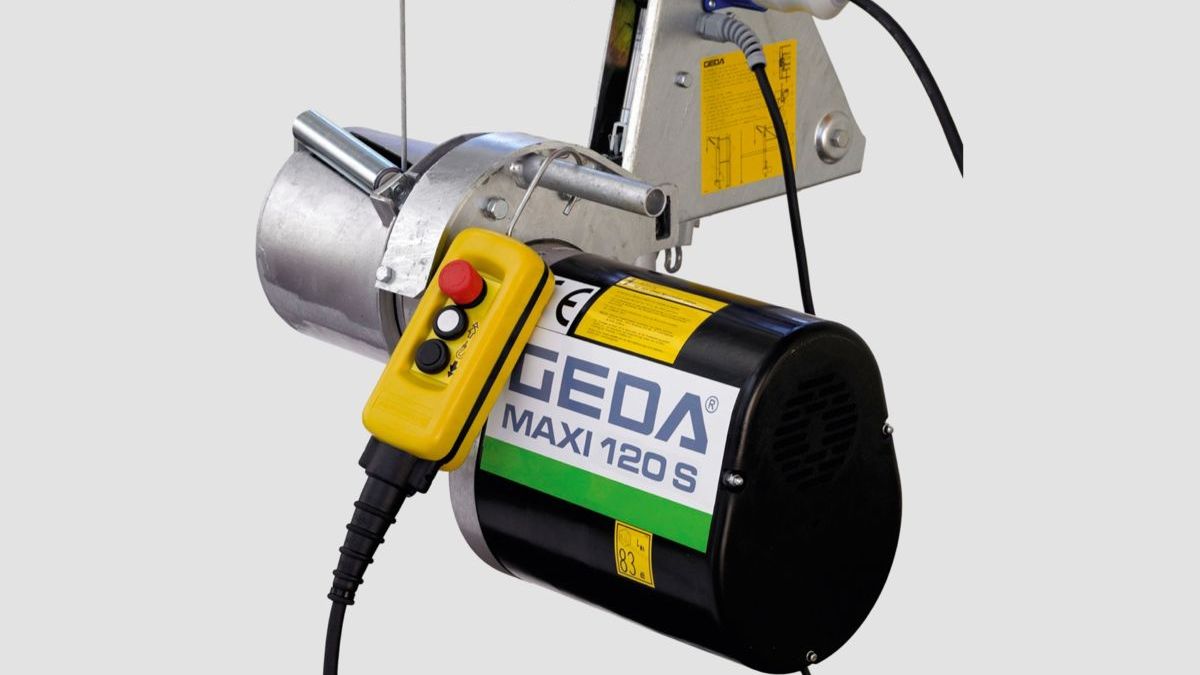 Vermietung der GEDA MAXI 120/150-S Seilwinden bei M. DESAX AG - WAiSCH