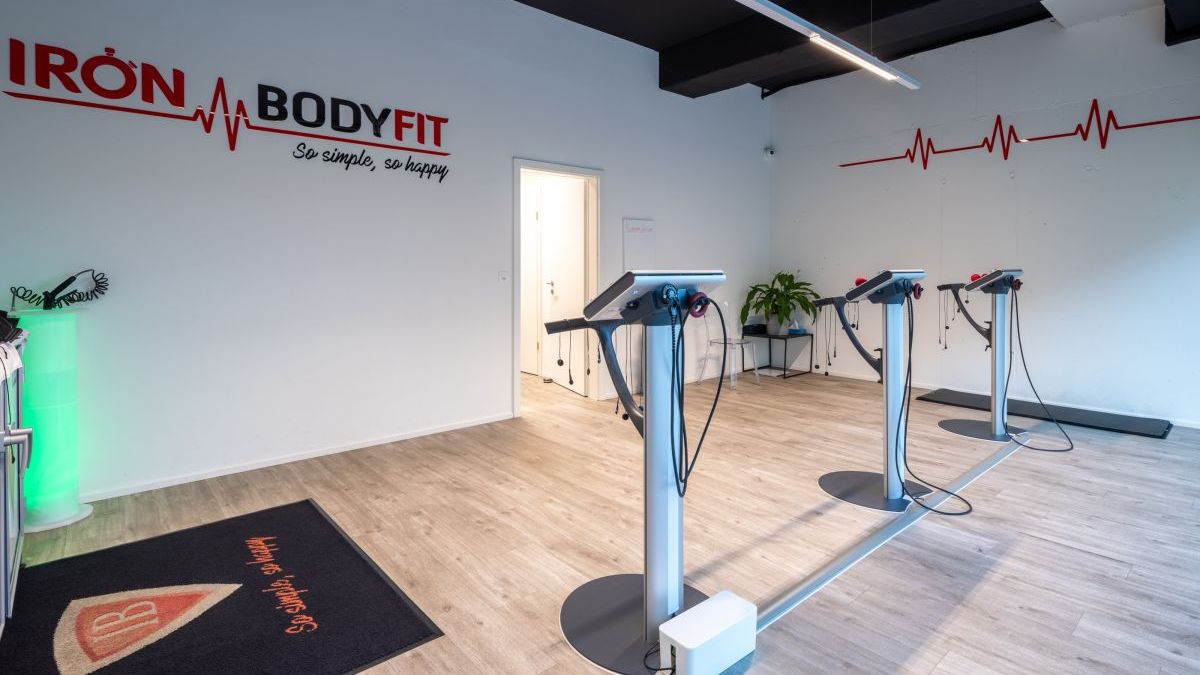 Iron Bodyfit Altstetten
Baslerstrasse 73
8048 Zürich